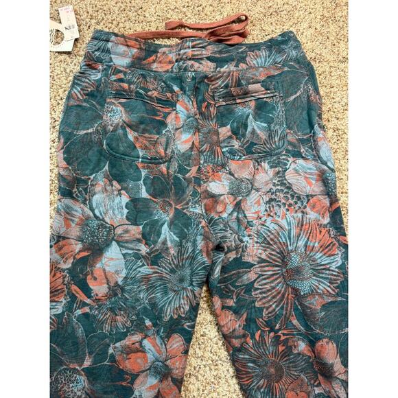 NWT - DAILY PRACTICE BY ANTHROPOLOGIE, Camilla Floral Jogger/Sweat Pants. LG - Picture 5 of 12